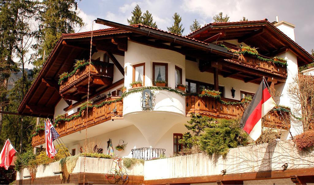 Alpenchalet Zum Jeremia Grainau Exteriör bild